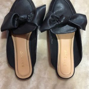 Black flat mules